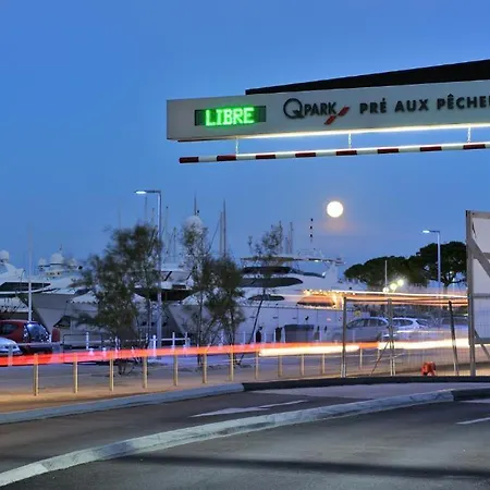 Les Remparts Location アンティーブ