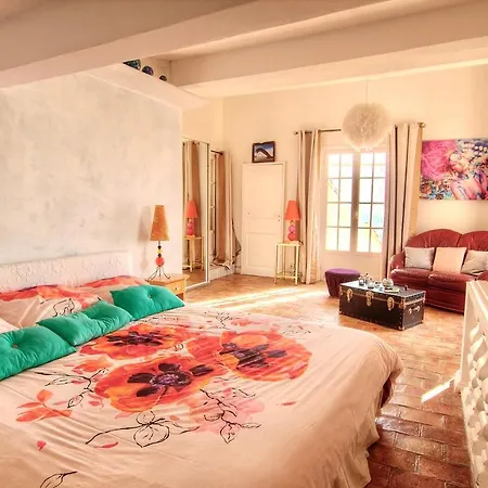 Les Remparts Location Apartment