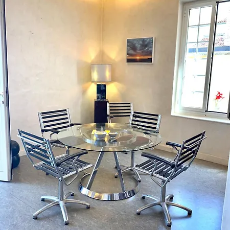 アパート Les Remparts Location アンティーブ