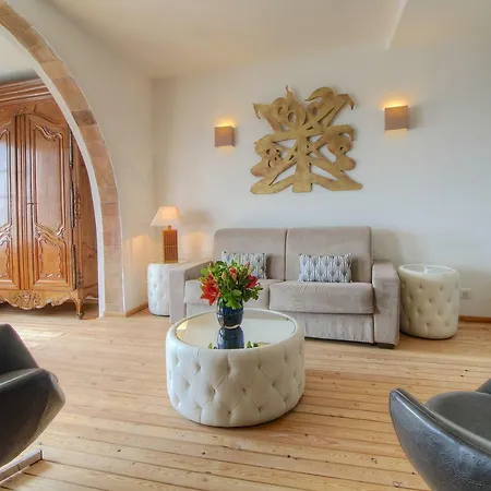 Les Remparts Location