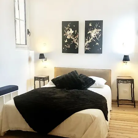 Les Remparts Location アパート