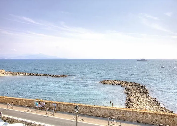 Les Remparts Location מלון דירות